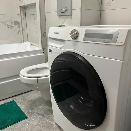 White In Exigent Plaza Romania Faza 4 * Bukarest