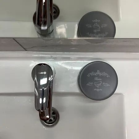 Apartment White In Exigent Plaza Romania Faza 4 Bucharest