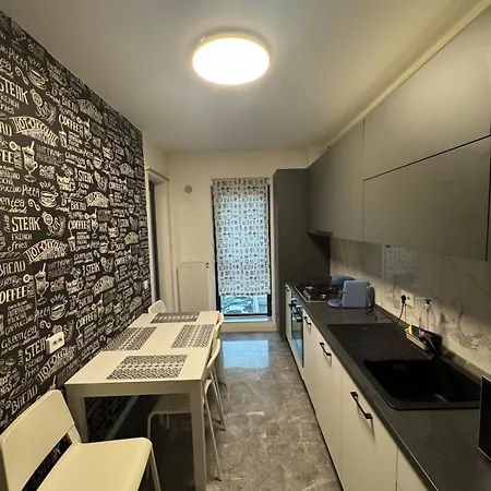 White In Exigent Plaza Romania Faza 4 *