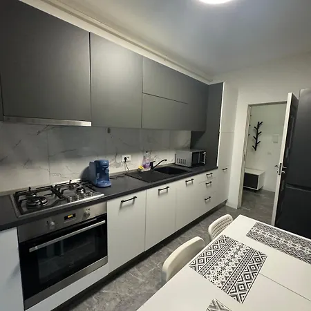 Apartment White In Exigent Plaza Romania Faza 4 Bukarest